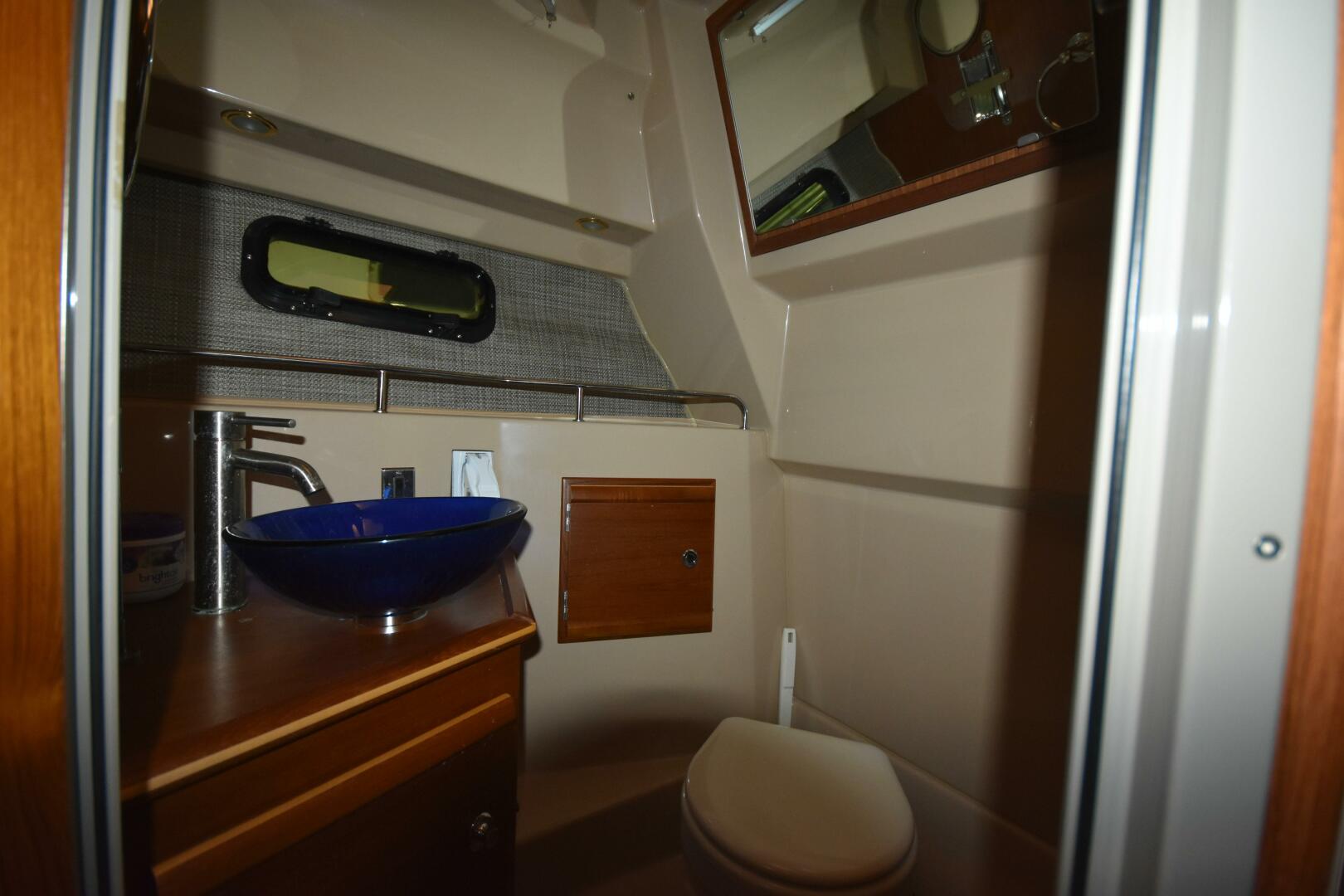 Slide: The Image of Ranger Tug R-27 LE 2019 - 5157193