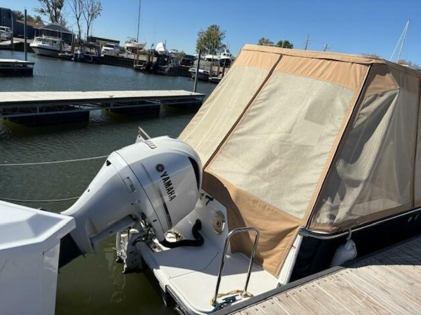 Slide: The Image of Ranger Tug R-27 LE 2019 - 5157224