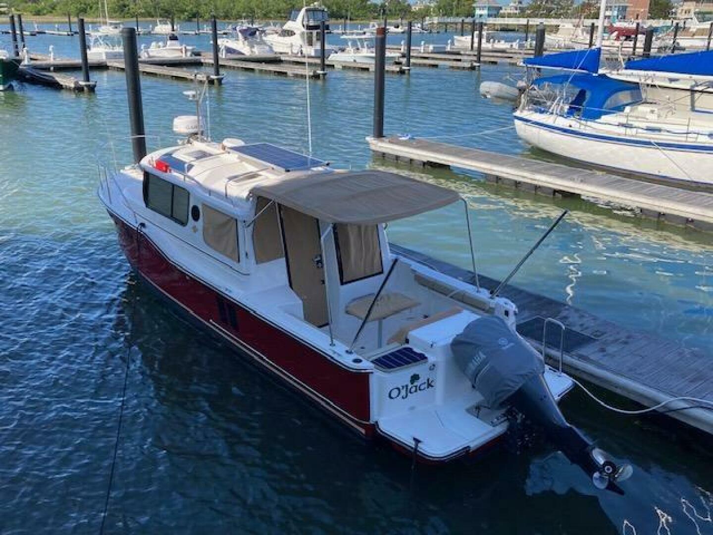 Slide: The Image of Ranger Tug R-27 Luxury Edition 2020 - 4658038