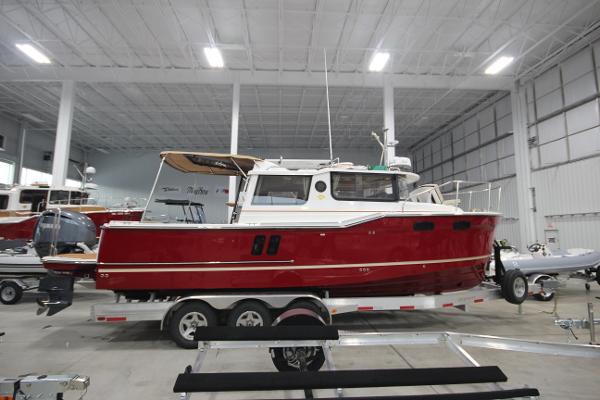 Slide: The Image of Ranger Tug R-27 Luxury Edition 2023 - 0