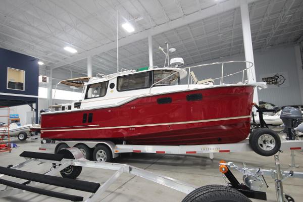 Slide: The Image of Ranger Tug R-27 Luxury Edition 2023 - 1