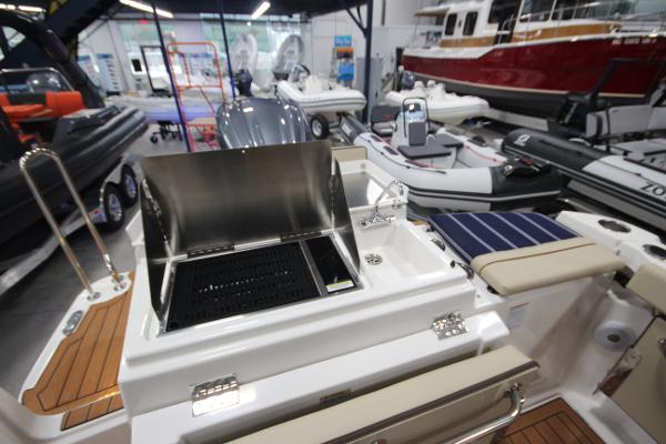 Slide: The Image of Ranger Tug R-27 Luxury Edition 2023 - 9