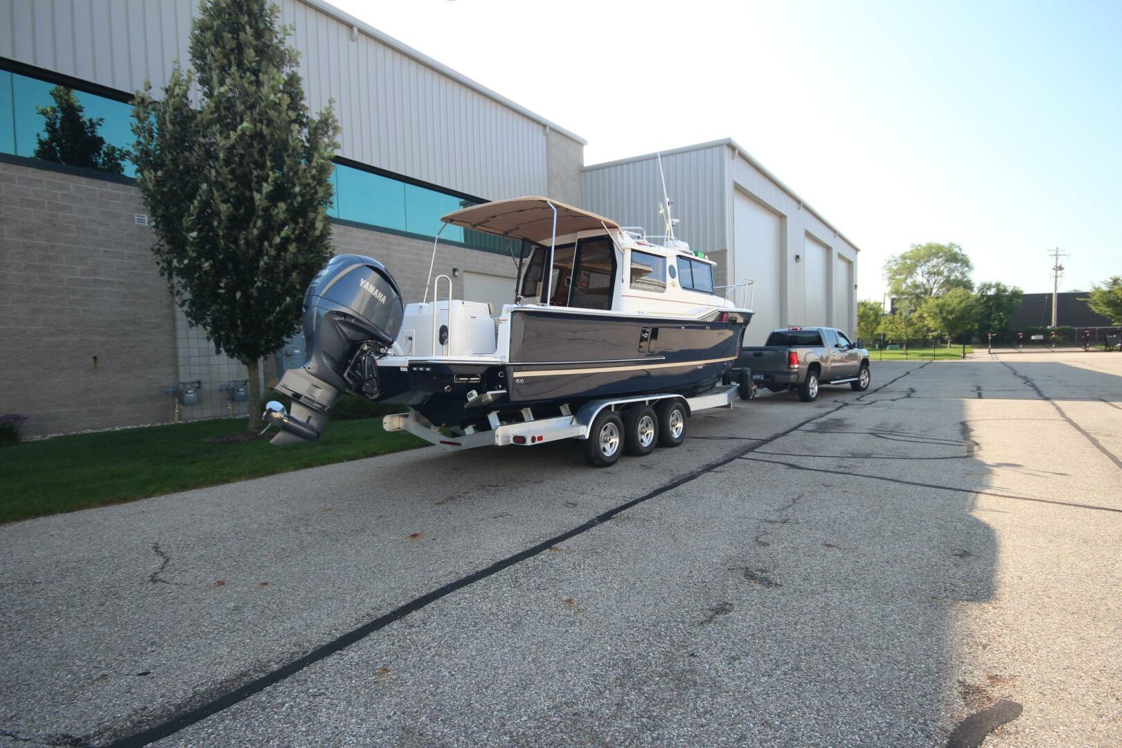 Slide: The Image of Ranger Tug R-27 Luxury Edition 2025 - 5157475