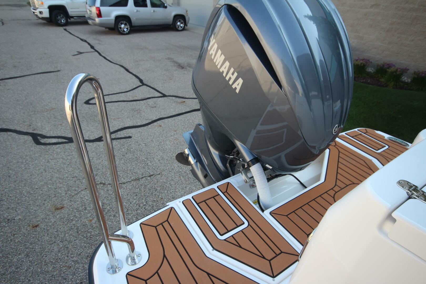 Slide: The Image of Ranger Tug R-27 Luxury Edition 2025 - 5157479