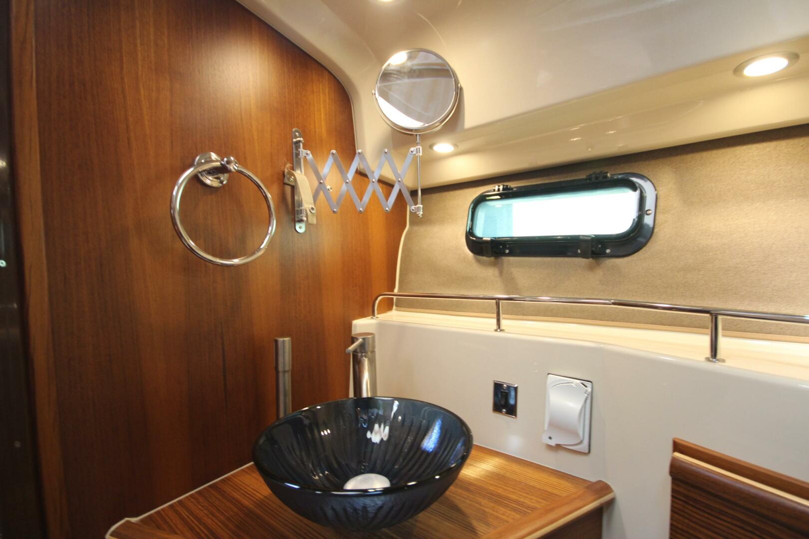 Slide: The Image of Ranger Tug R-27 Luxury Edition 2025 - 5157511