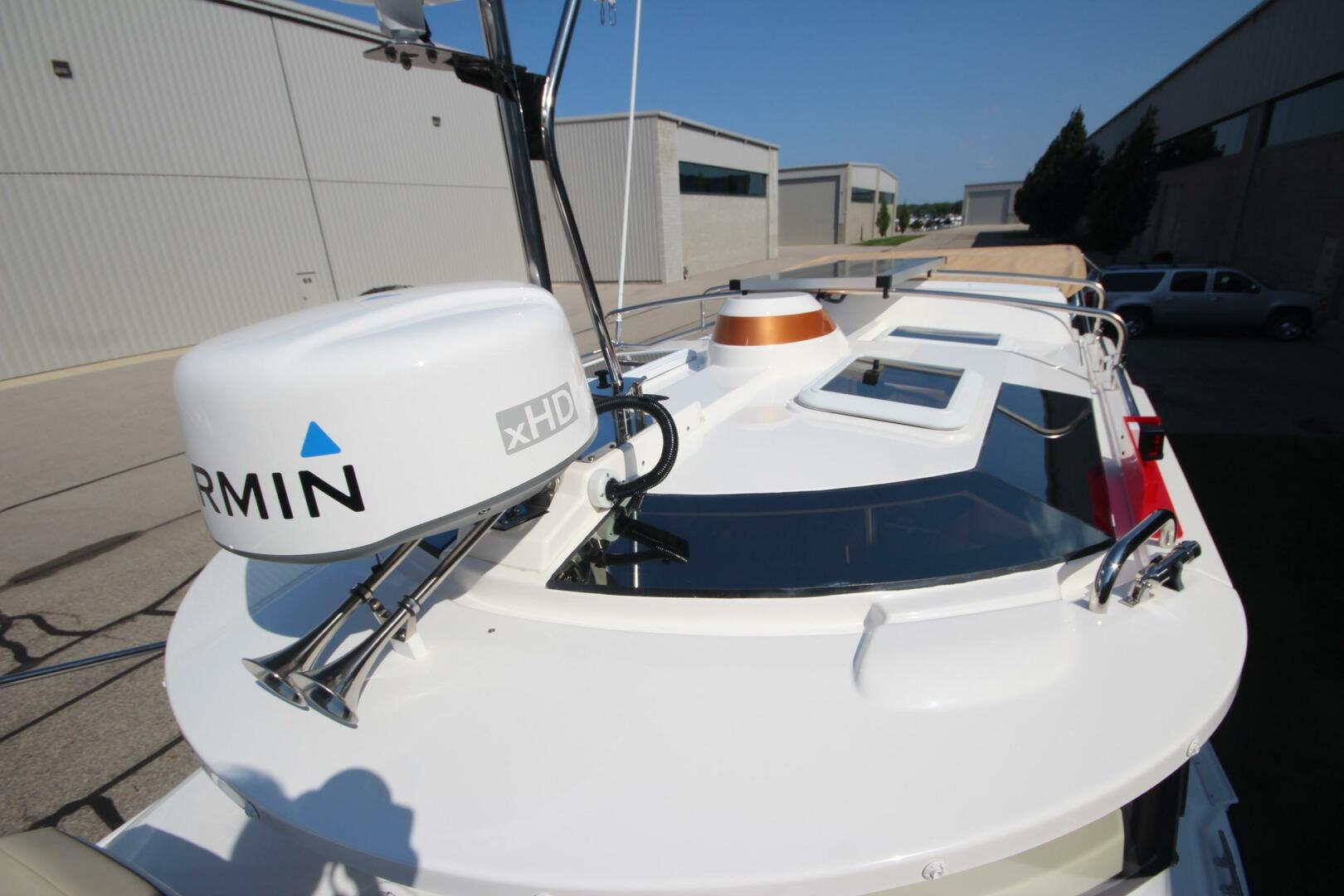 Slide: The Image of Ranger Tug R-27 Luxury Edition 2025 - 5157518