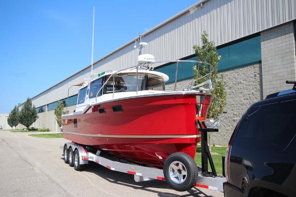 Slide: The Image of Ranger Tug R-27 Luxury Edition In Stock 2021 - 5