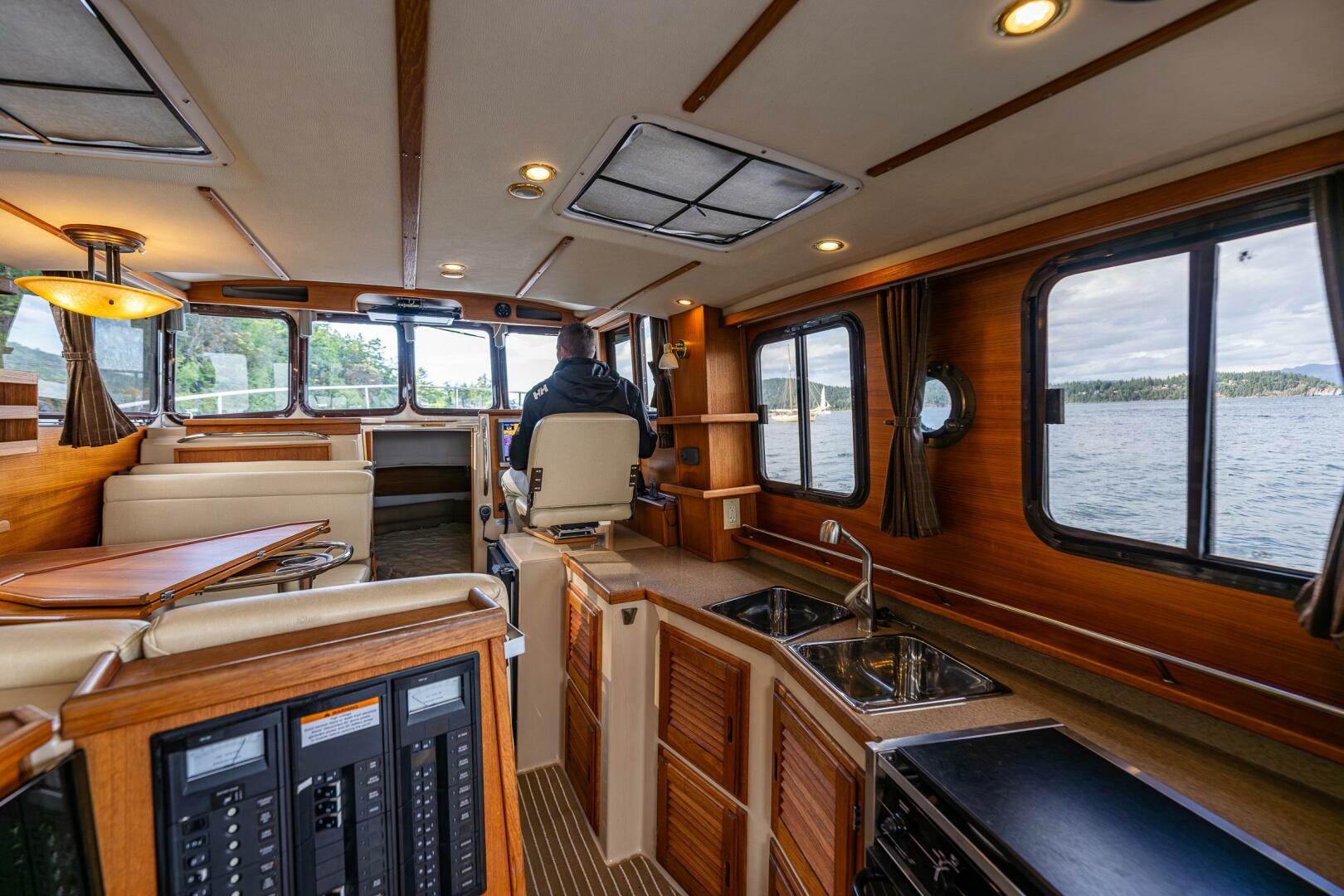 Slide: The Image of Ranger Tug R-29 2013 - 5348614