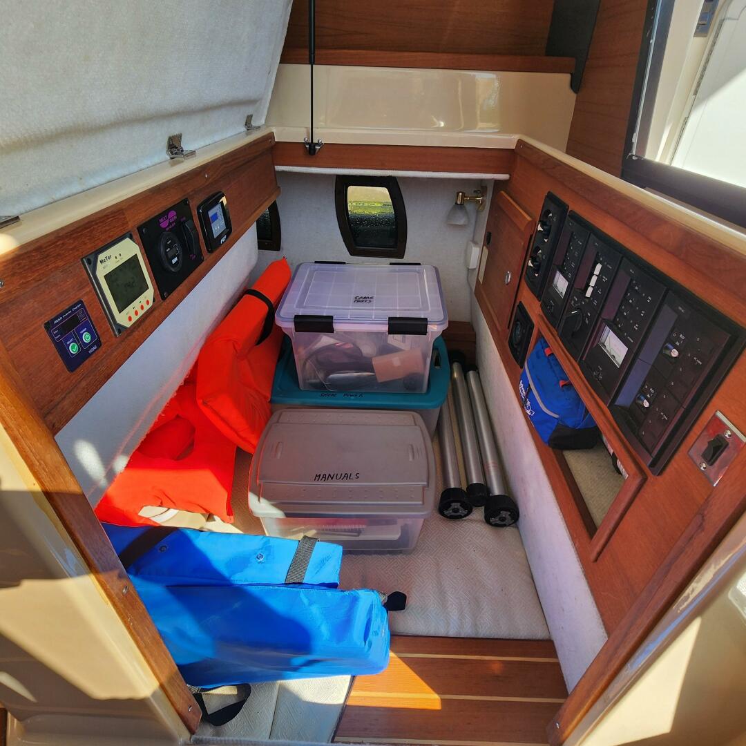 Slide: The Image of Ranger Tug R-29 CB 2019 - 5084291