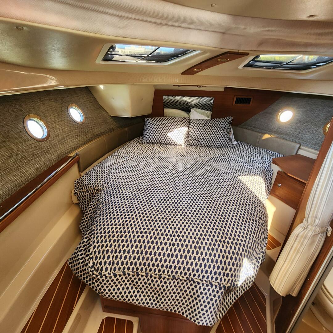 Slide: The Image of Ranger Tug R-29 CB 2019 - 5084309