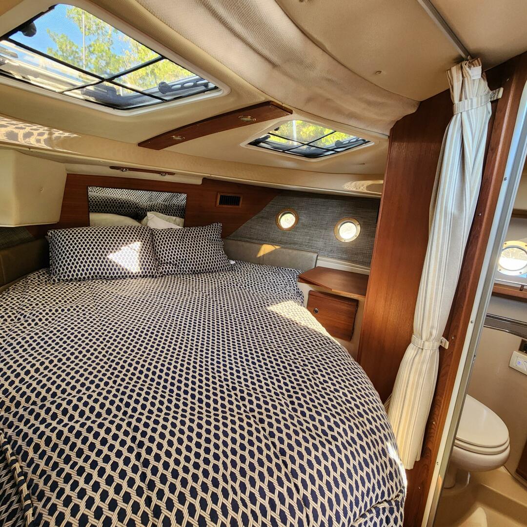 Slide: The Image of Ranger Tug R-29 CB 2019 - 5084323