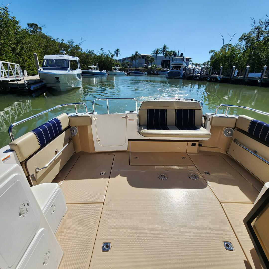 Slide: The Image of Ranger Tug R-29 CB 2019 - 5084339