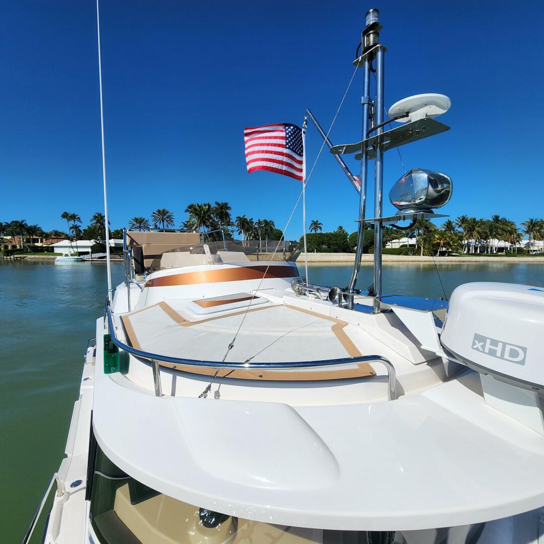 Slide: The Image of Ranger Tug R-29 CB 2019 - 5084384