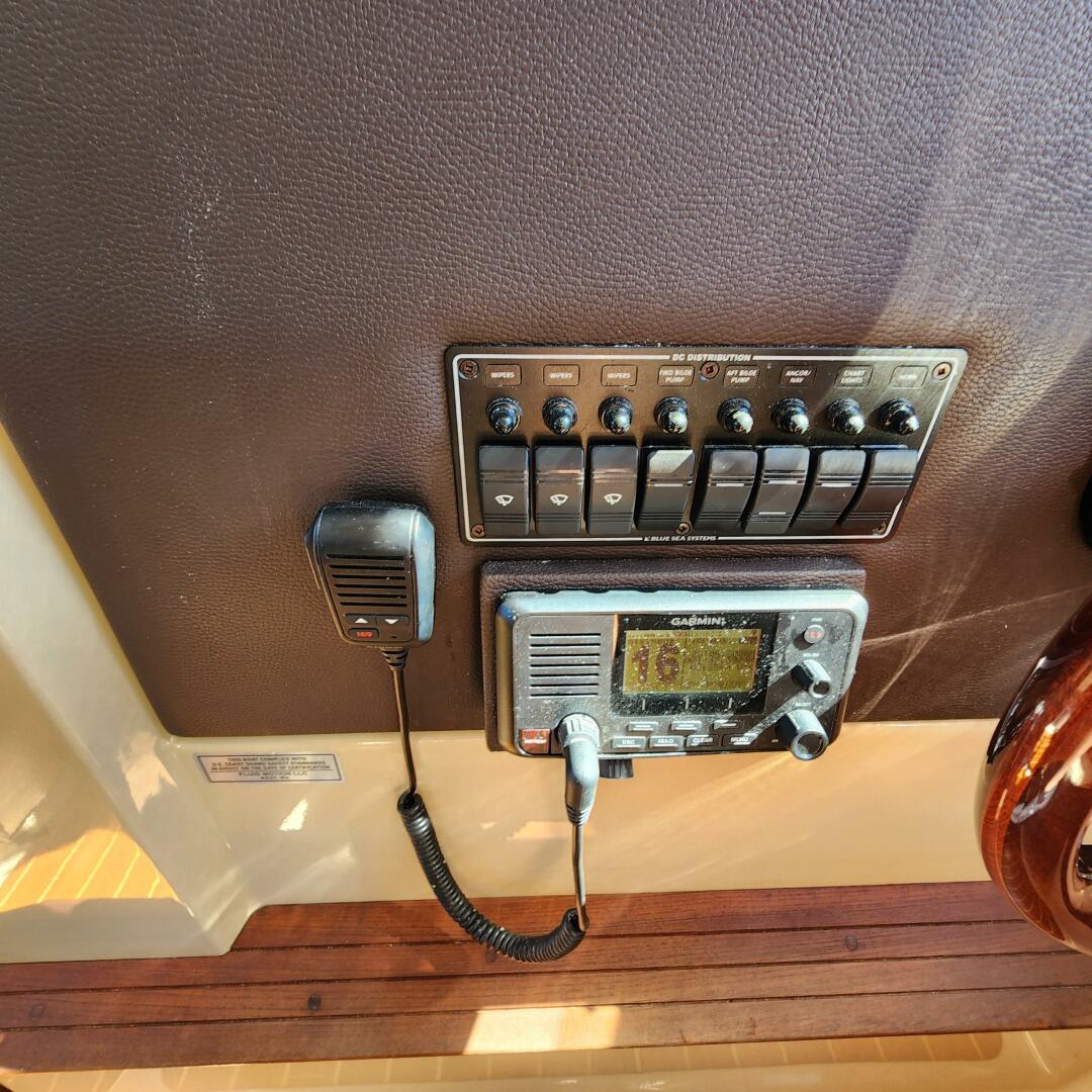 Slide: The Image of Ranger Tug R-29 CB 2019 - 5084394