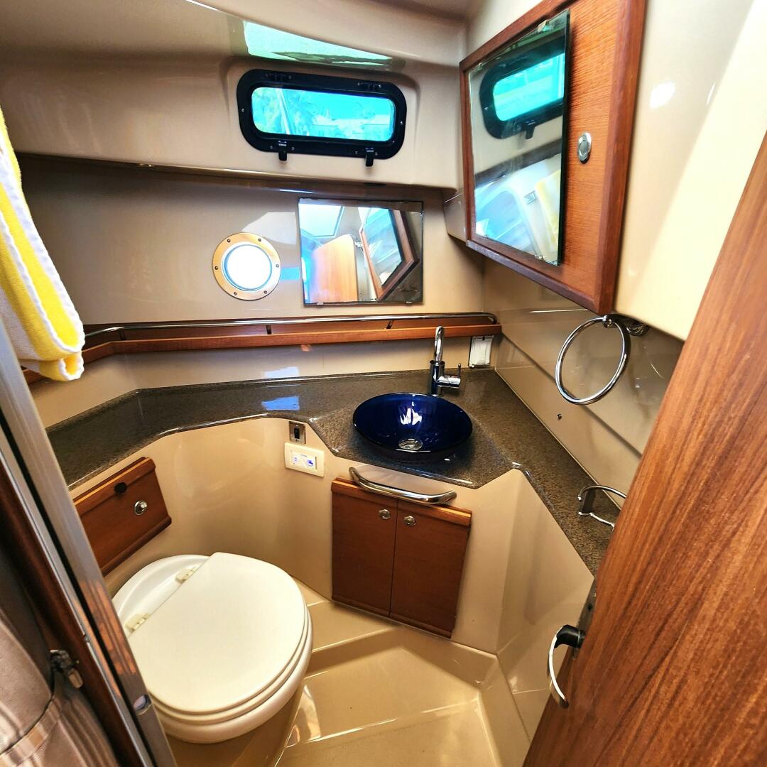 Slide: The Image of Ranger Tug R-29 CB 2019 - 5084438