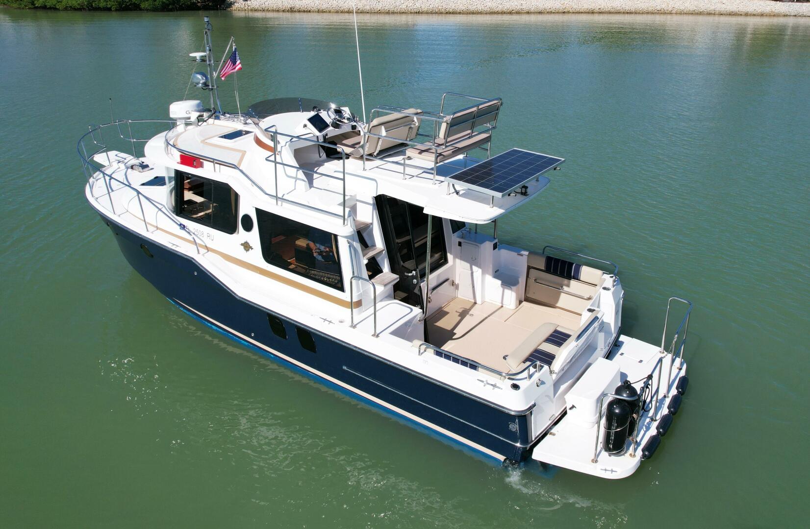 Slide: The Image of Ranger Tug R-29 CB 2019 - 5084468