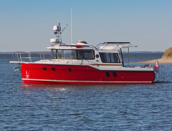Slide: The Image of Ranger Tug R-29 Sedan Luxury Edition 2021 - 0