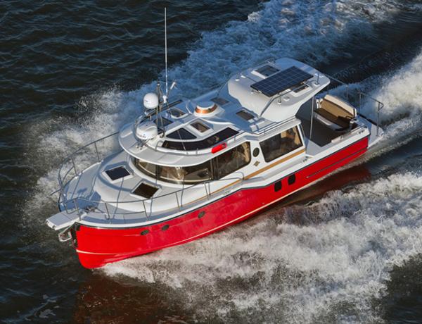 Slide: The Image of Ranger Tug R-29 Sedan Luxury Edition 2021 - 2