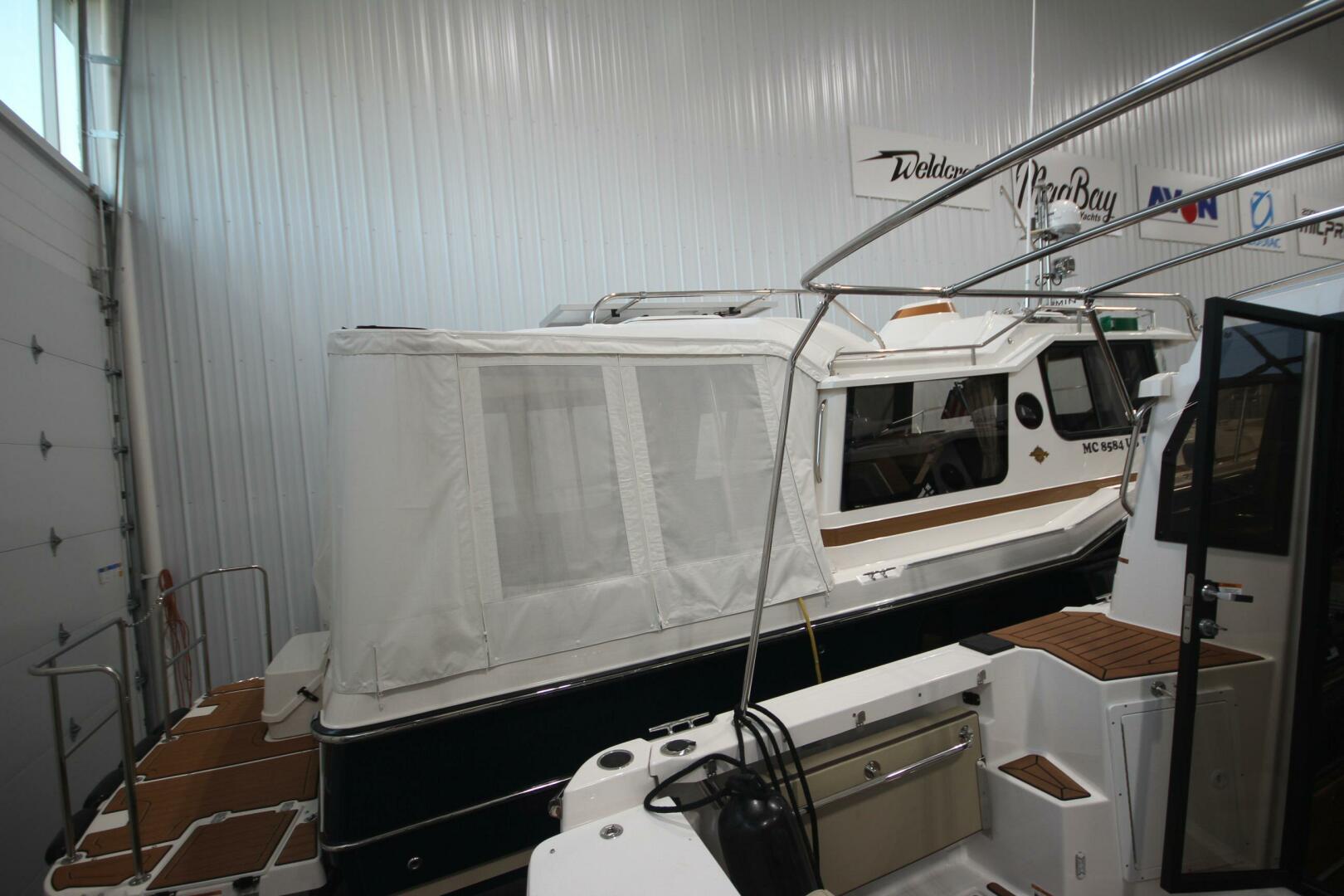 Slide: The Image of Ranger Tug R-29 Sedan Luxury Edition 2022 - 5312512