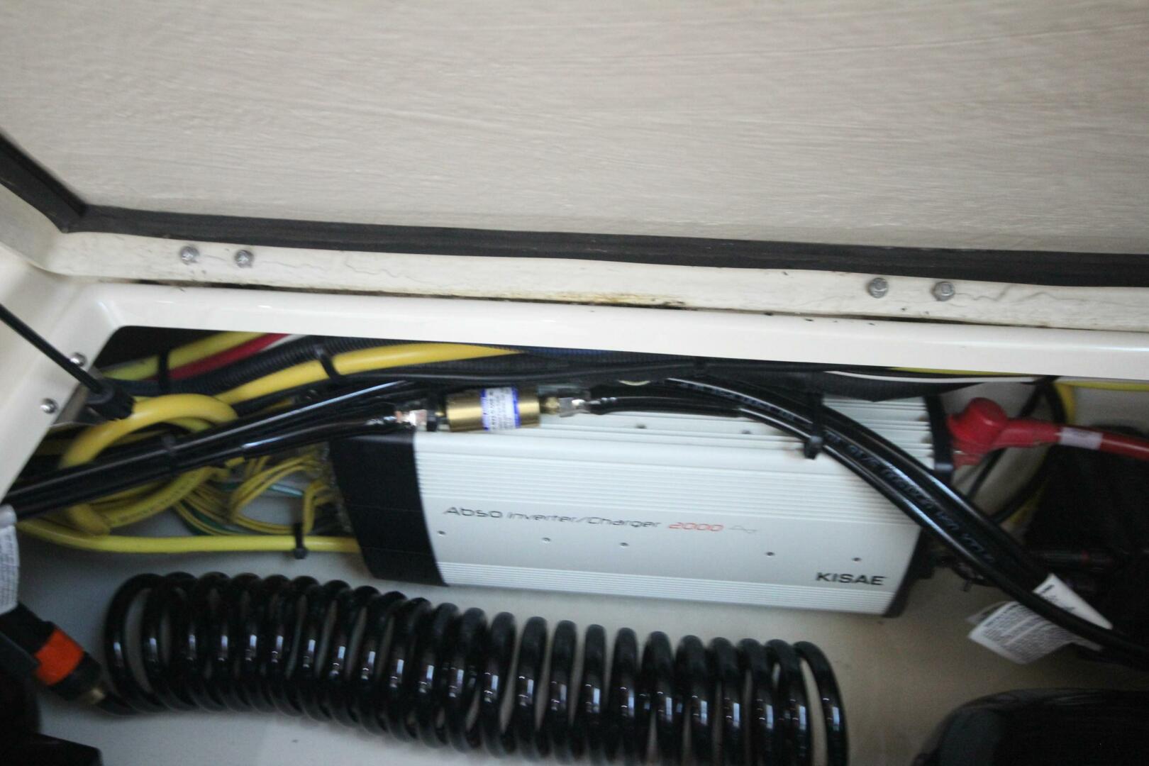 Slide: The Image of Ranger Tug R-29 Sedan Luxury Edition 2022 - 5312564