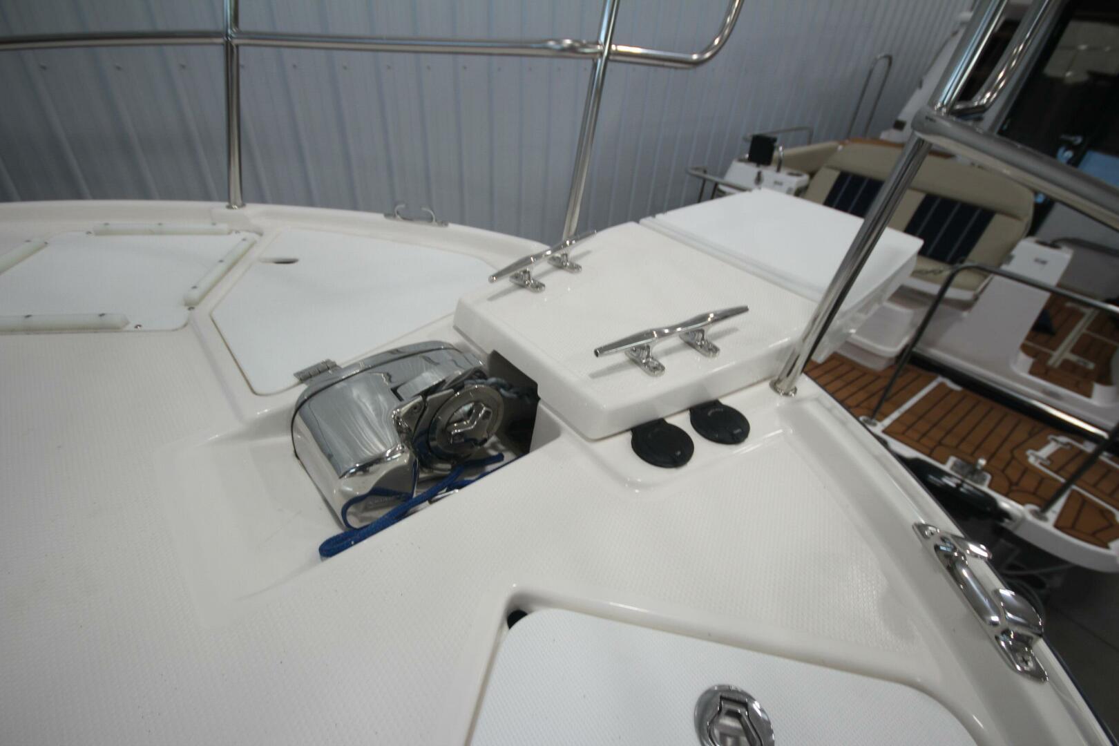 Slide: The Image of Ranger Tug R-29 Sedan Luxury Edition 2022 - 5312616