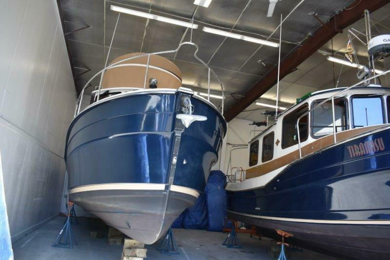 Slide: The Image of Ranger Tug R-31 Command Bridge Luxury Edition 2018 - 5154662