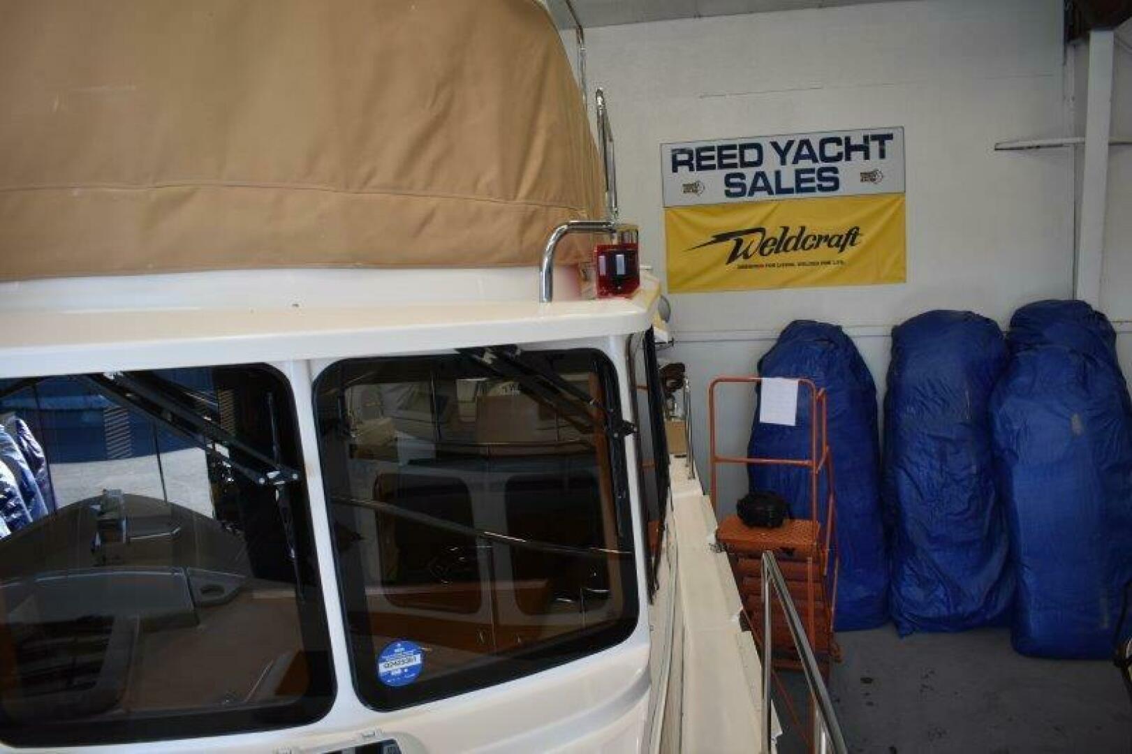 Slide: The Image of Ranger Tug R-31 Command Bridge Luxury Edition 2018 - 5154678