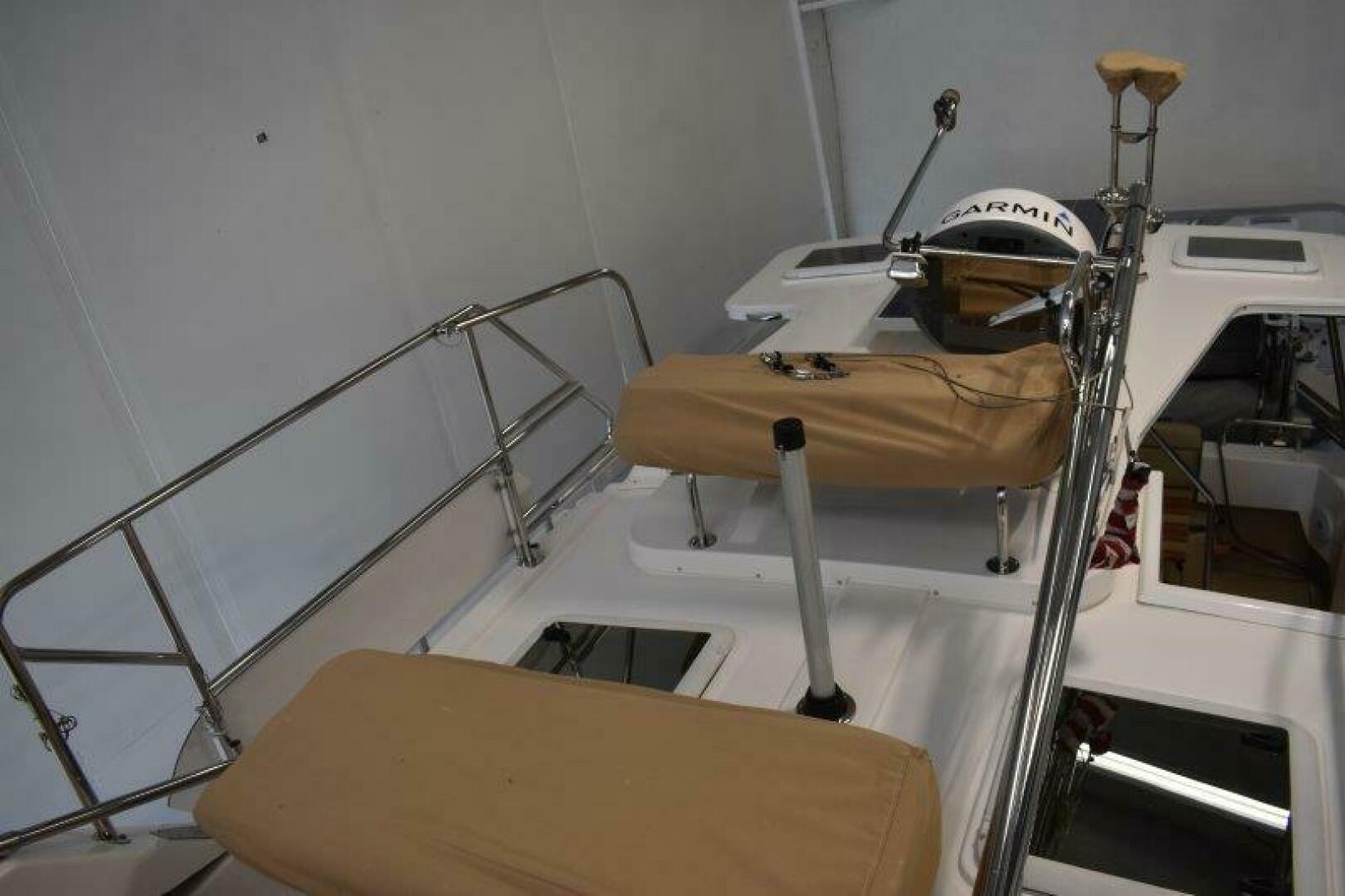 Slide: The Image of Ranger Tug R-31 Command Bridge Luxury Edition 2018 - 5154680