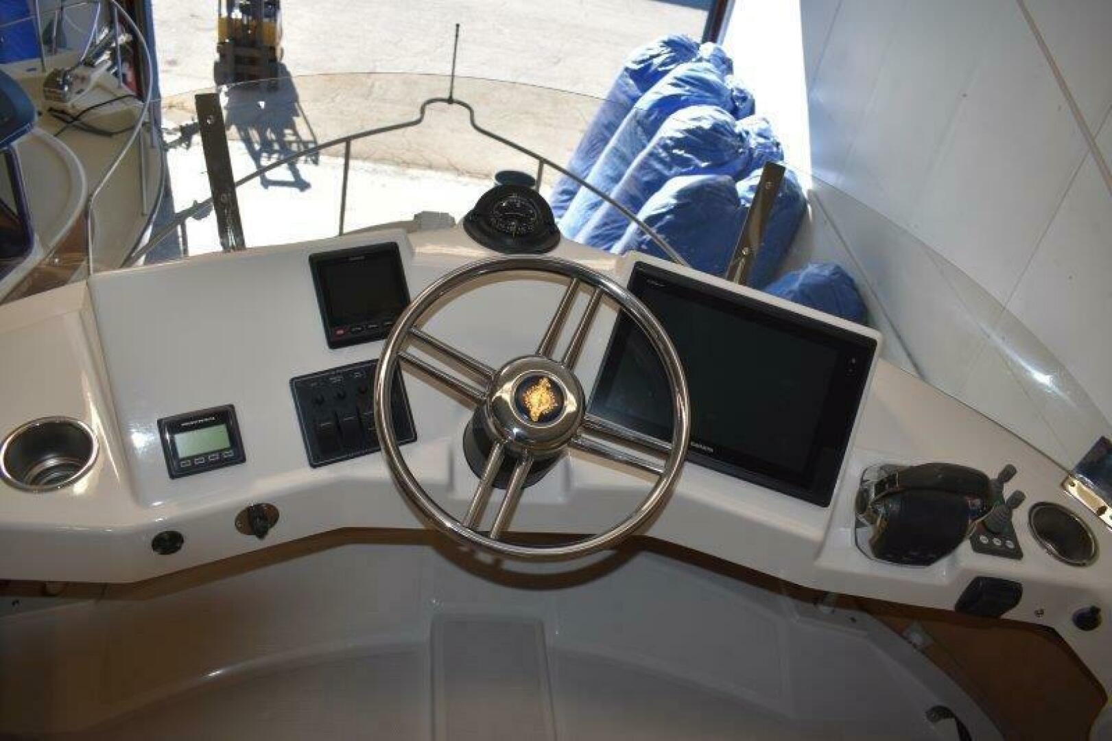Slide: The Image of Ranger Tug R-31 Command Bridge Luxury Edition 2018 - 5154681
