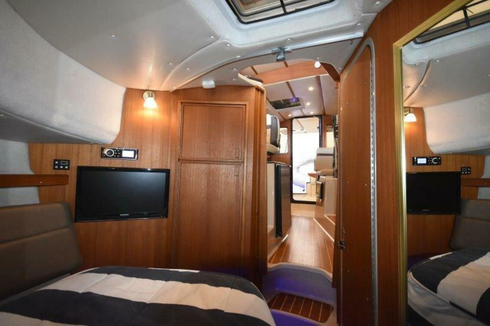 Slide: The Image of Ranger Tug R-31 Command Bridge Luxury Edition 2018 - 5154713