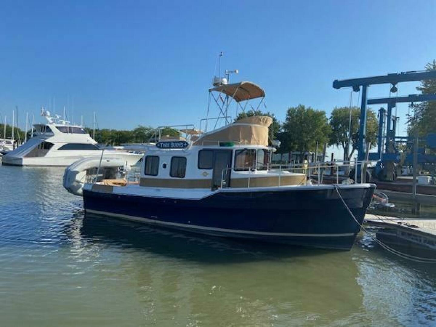 Slide: The Image of Ranger Tug R-31 Command Bridge Luxury Edition 2018 - 5154738