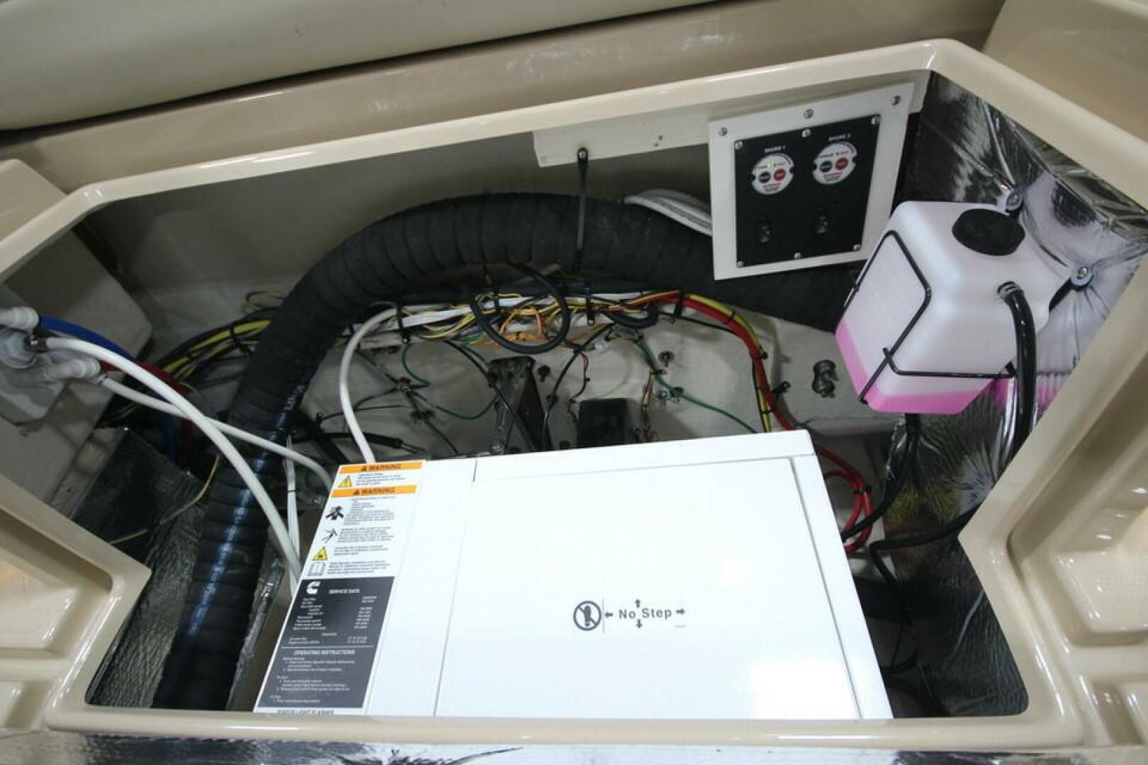 Slide: The Image of Ranger Tug R-31 Command Bridge Luxury Edition 2025 - 5157114