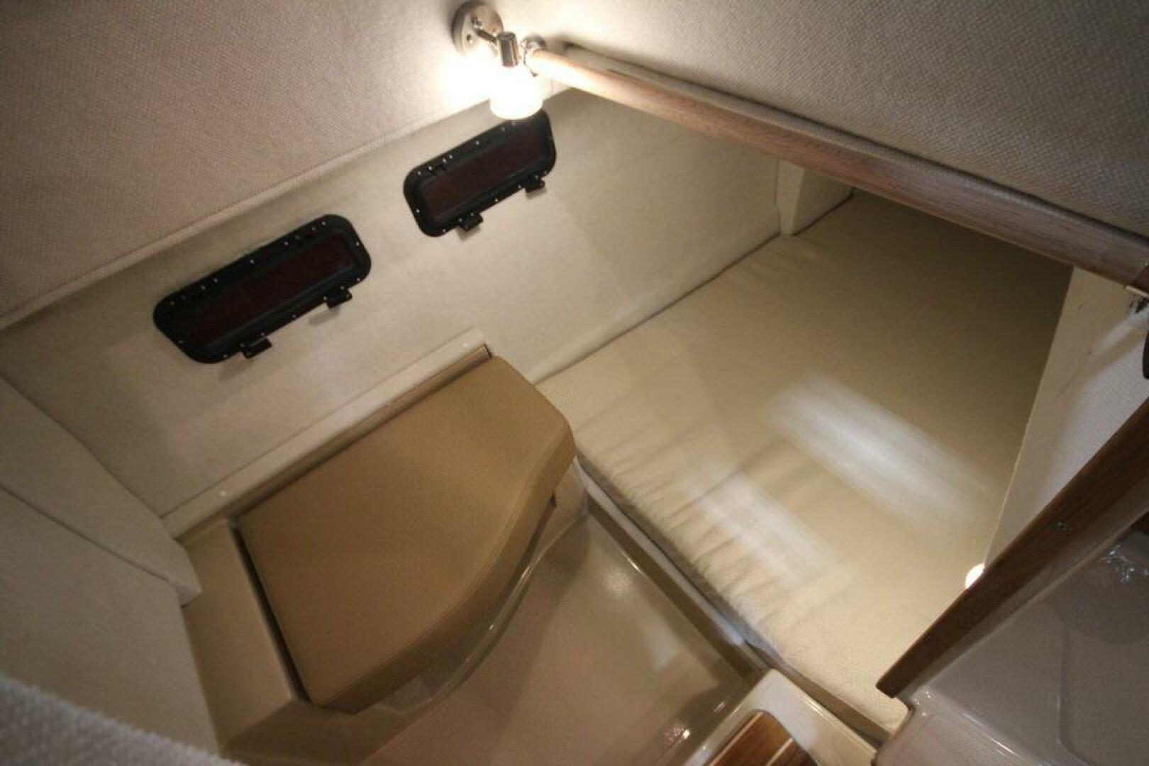 Slide: The Image of Ranger Tug R-31 Command Bridge Luxury Edition 2025 - 5157148