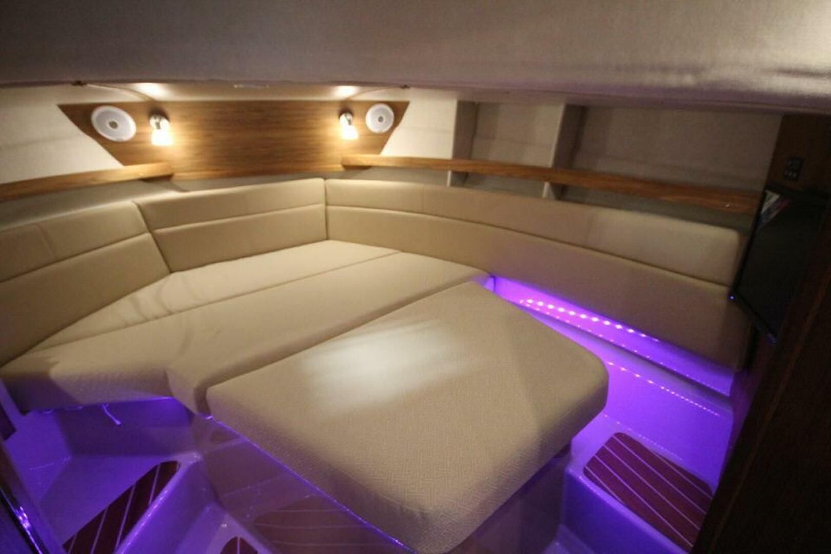 Slide: The Image of Ranger Tug R-31 Command Bridge Luxury Edition 2025 - 5157177