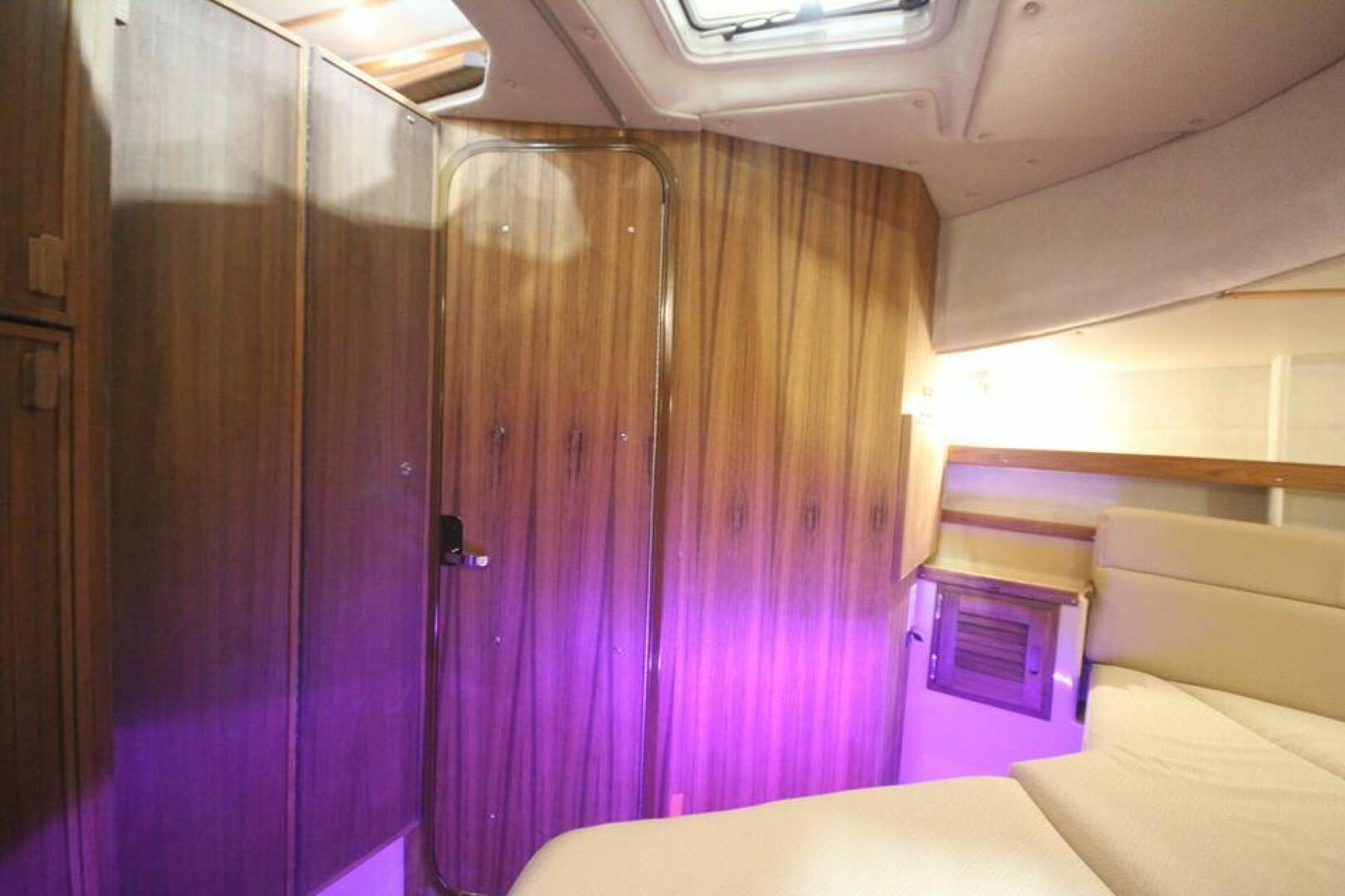 Slide: The Image of Ranger Tug R-31 Command Bridge Luxury Edition 2025 - 5157186