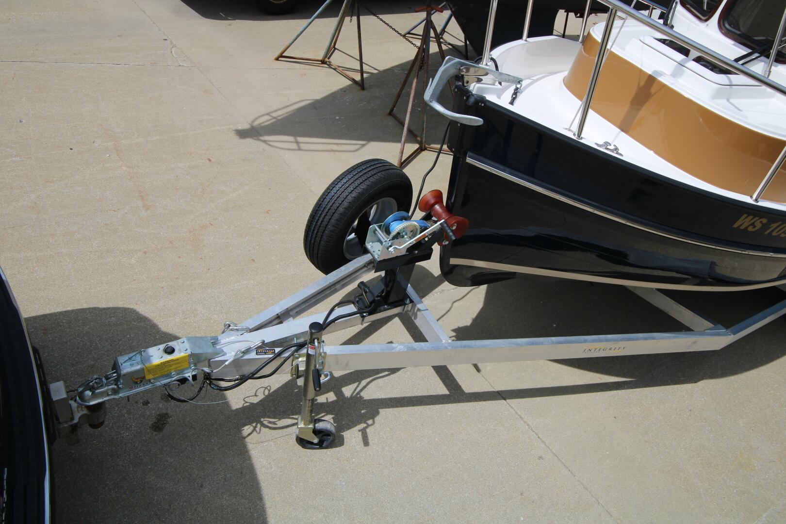 Slide: The Image of Ranger Tug R21-EC 2016 - 5279472