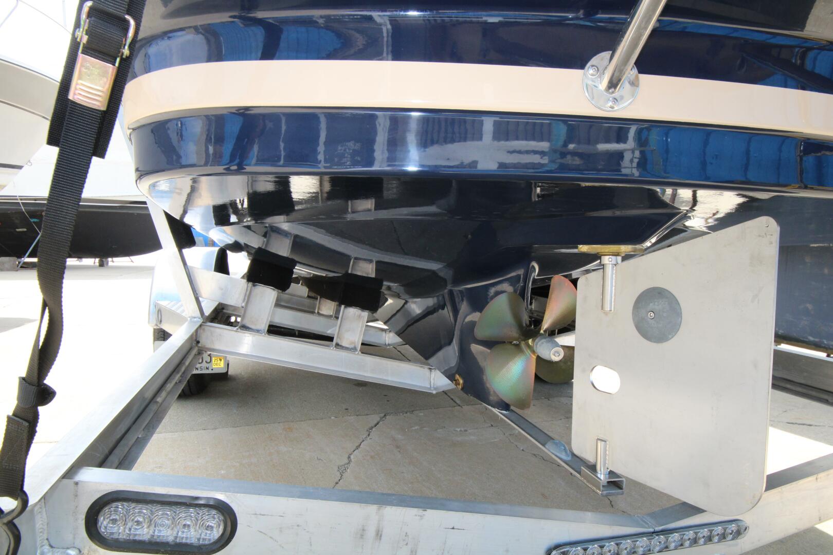 Slide: The Image of Ranger Tug R21-EC 2016 - 5279492