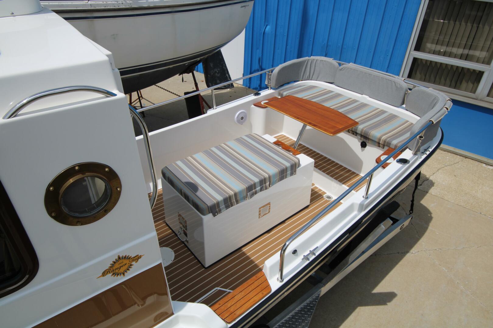 Slide: The Image of Ranger Tug R21-EC 2016 - 5279501