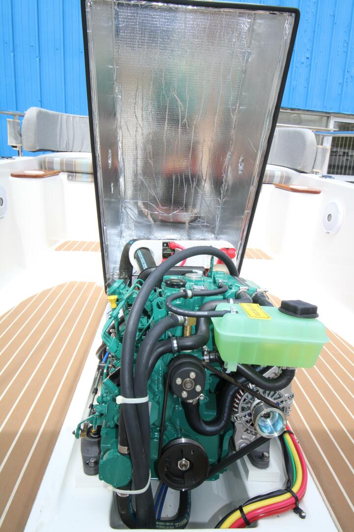 Slide: The Image of Ranger Tug R21-EC 2016 - 5279514