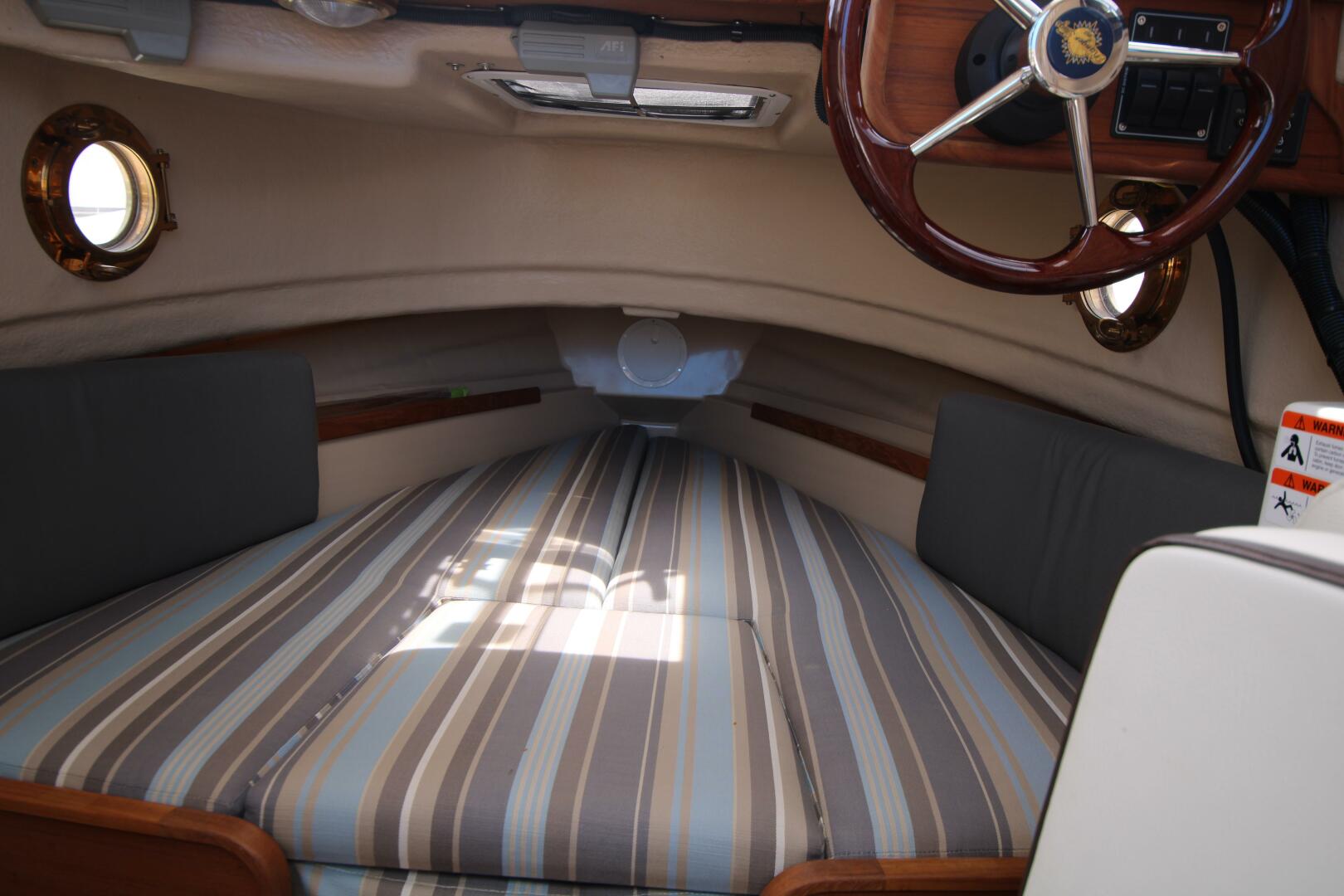 Slide: The Image of Ranger Tug R21-EC 2016 - 5279516