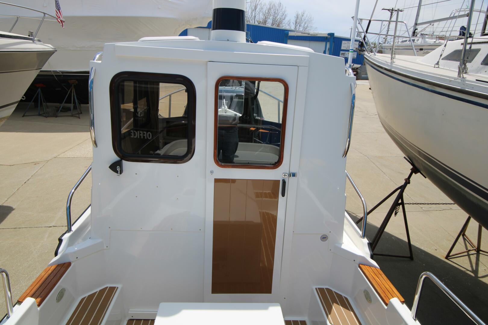 Slide: The Image of Ranger Tug R21-EC 2016 - 5279535