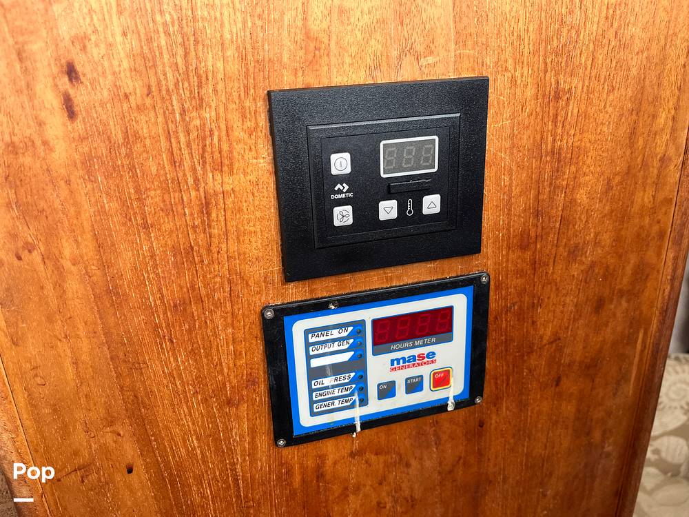 Slide: The Image of Ranger Tug R25 2007 - 15493486