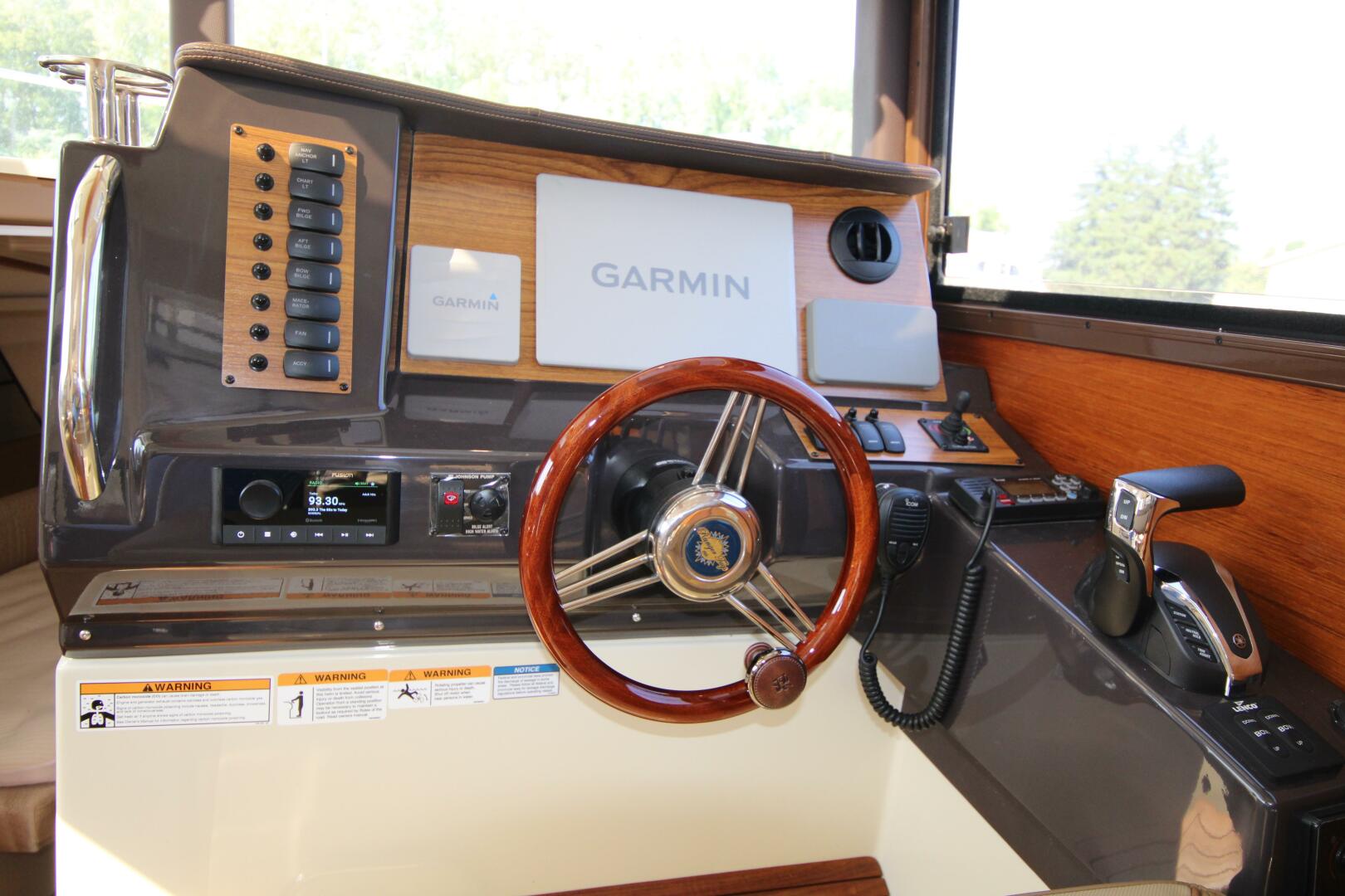 Slide: The Image of Ranger Tug R27 Luxury Edition w/ Custom Aluminum Trailer 2023 - 5181962