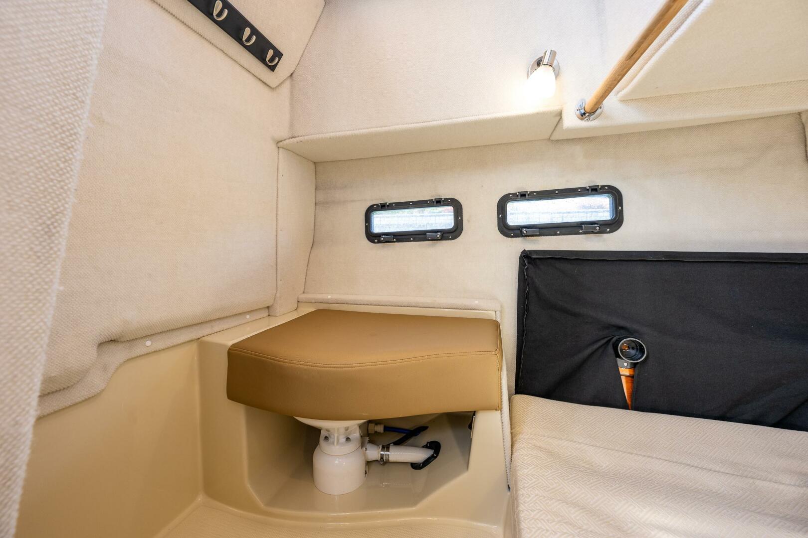 Slide: The Image of Ranger Tug R31-CB 2021 - 5503493