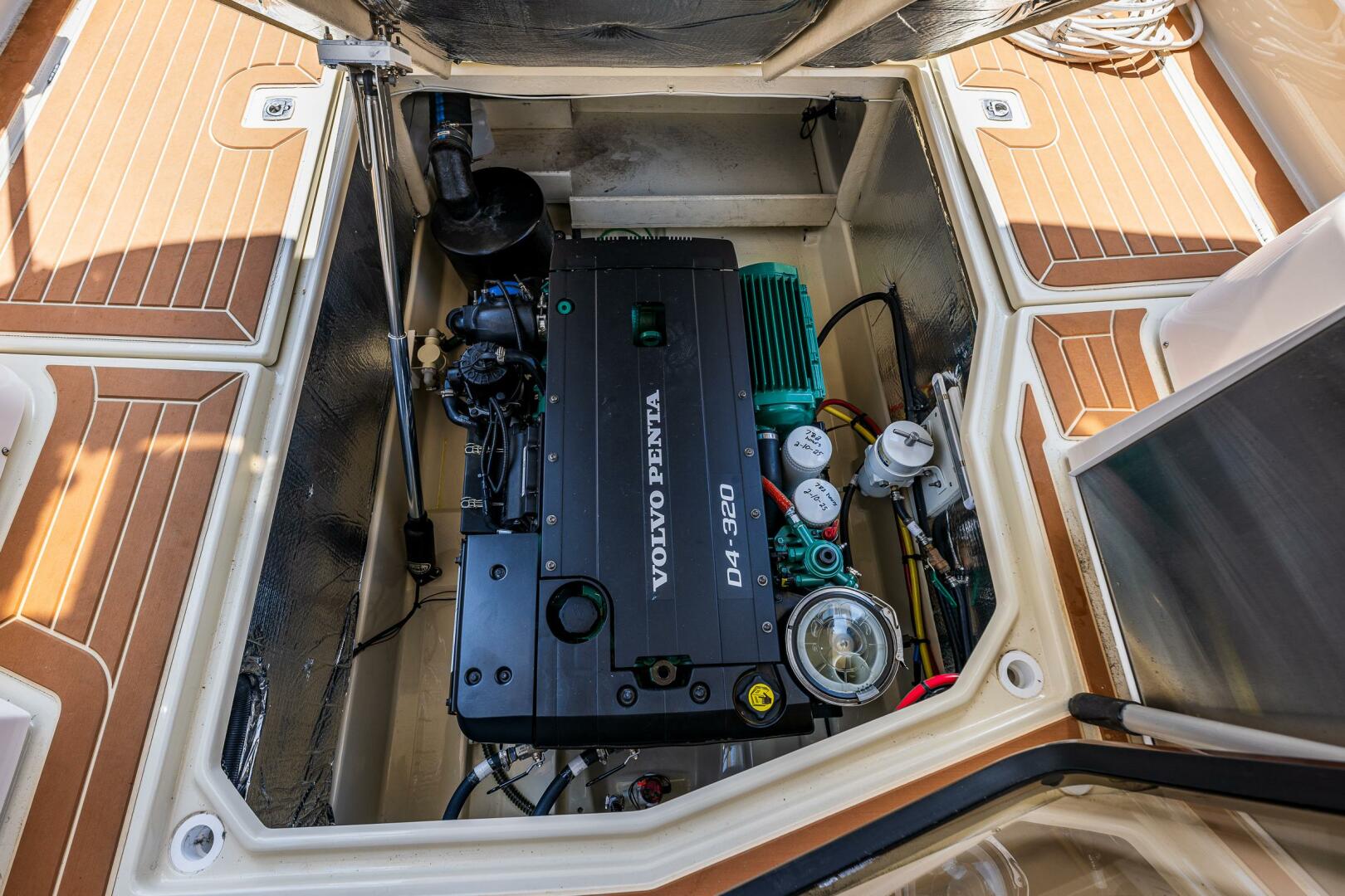 Slide: The Image of Ranger Tug R31-CB 2021 - 5503524