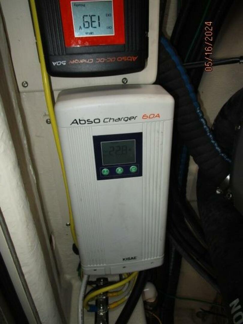 Slide: The Image of 43' Ranger Tugs battery charger - 4375135