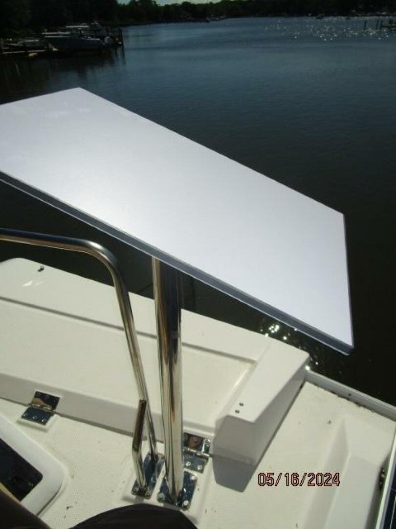 Slide: The Image of 43' Ranger Tugs Starlink system - 4375218