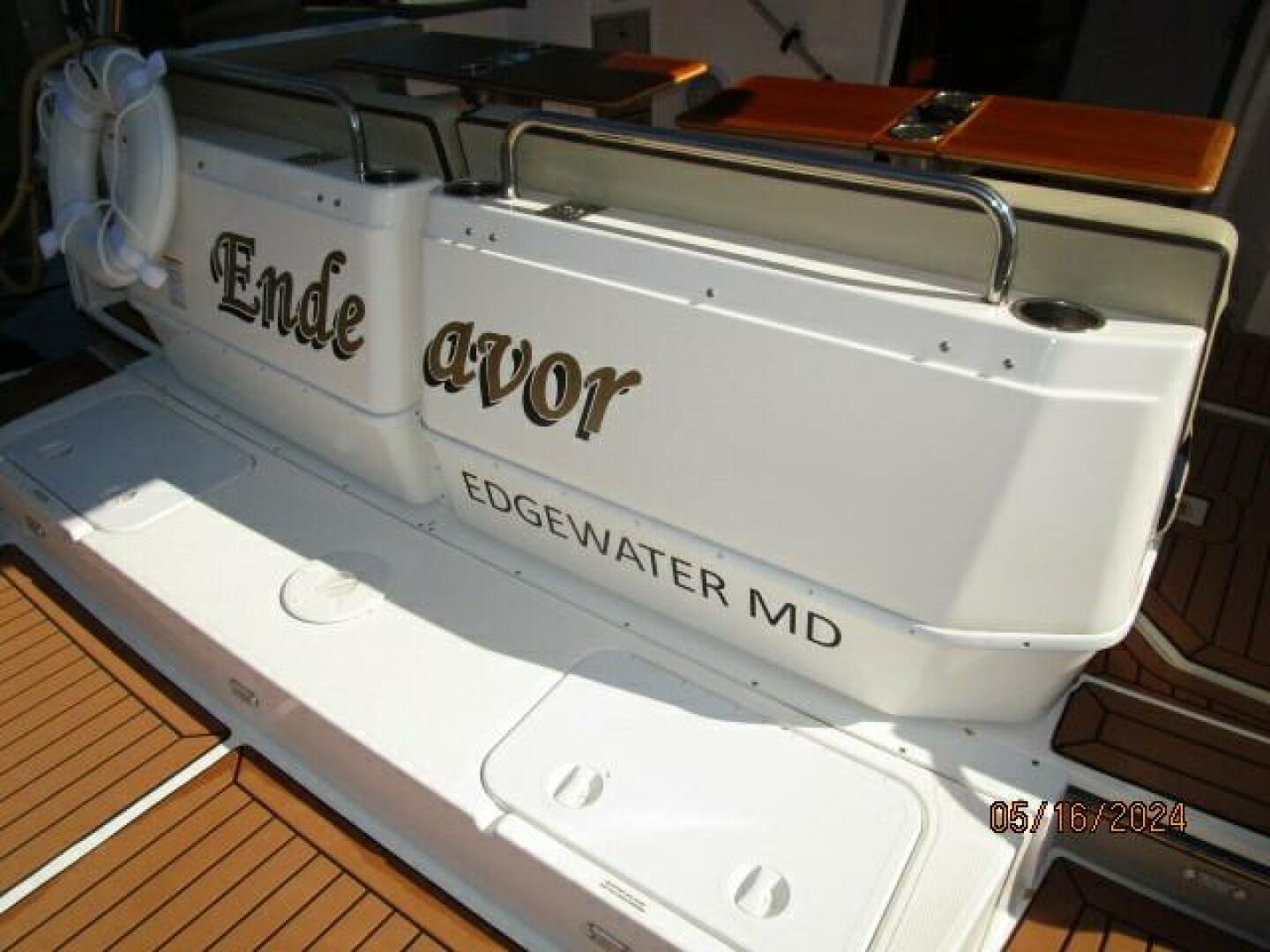 Slide: The Image of 43' Ranger Tugs transom - 4375233