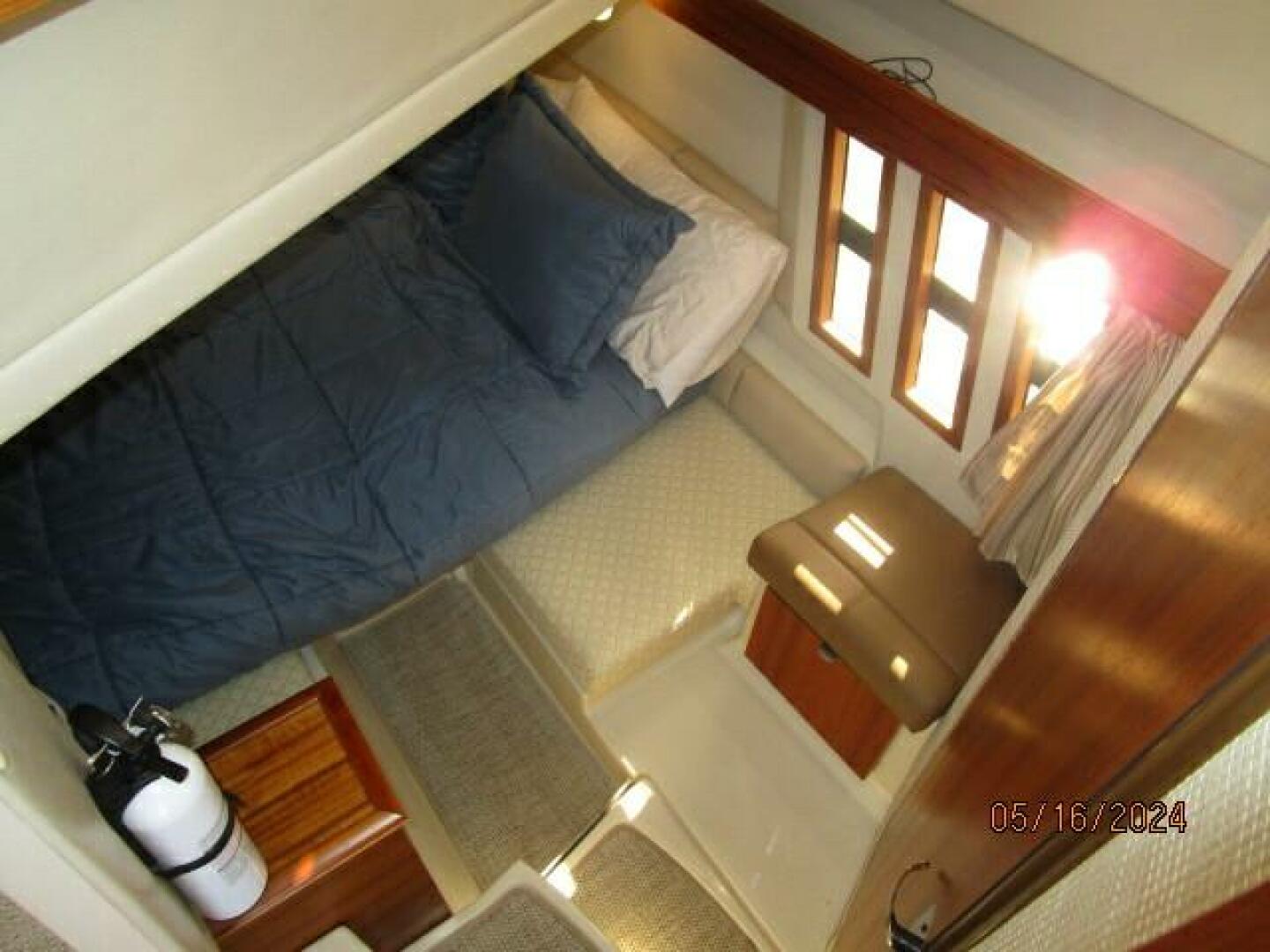 Slide: The Image of 43' Ranger Tugs guest stateroom - 4375181