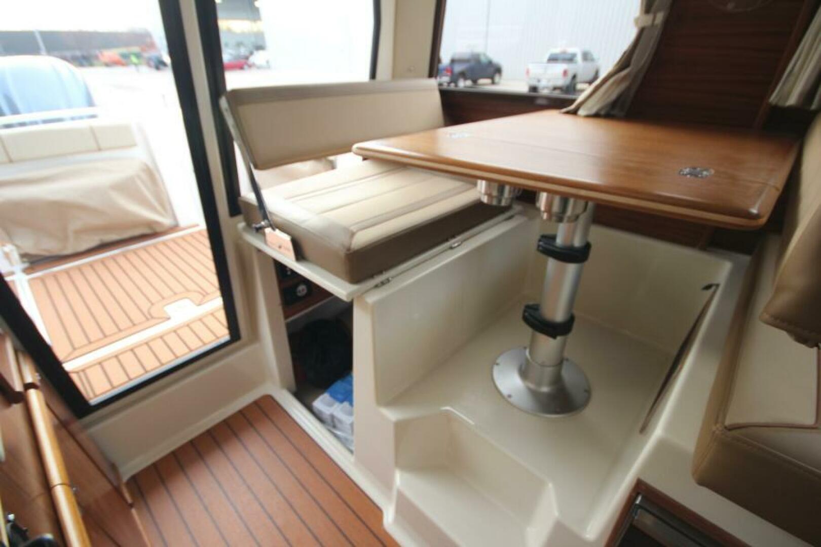 Slide: The Image of Ranger Tugs R-25 Luxury Edition 2025 - 5177030